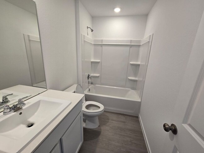 Building Photo - 26706 Dalmatian Bellflower Dr