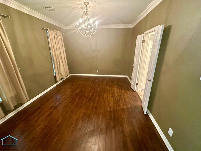 Building Photo - BEAUTIFUL 4 bed/2.5 bath near Stone Oak, j...
