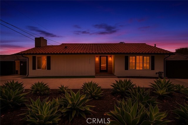 Building Photo - 1613 Espinosa Cir