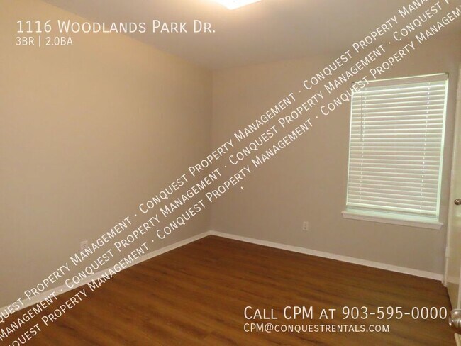 Building Photo - 1116 Woodlands Park Dr