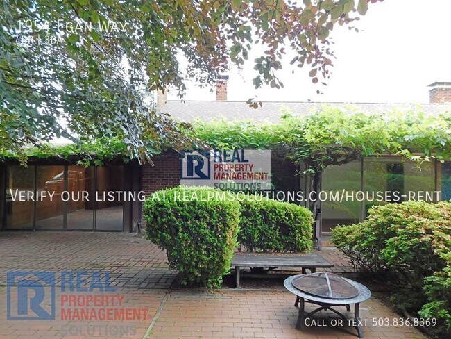 Building Photo - 1954 Egan Way