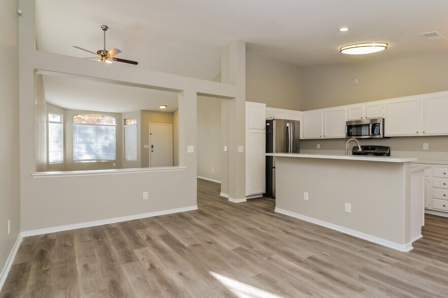 Building Photo - 1864 Praline Cir