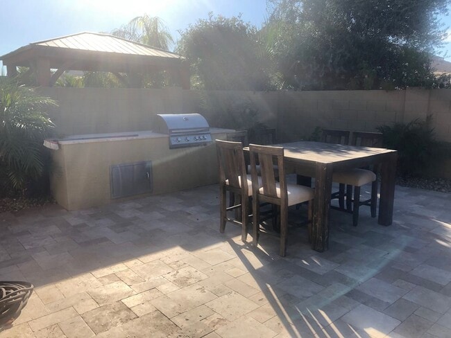 Building Photo - 4 Bedroom home in Queen Creek with Pool