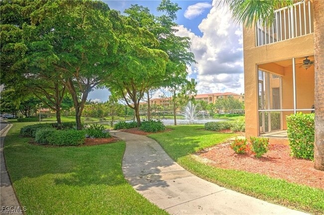 Building Photo - 8270 Pathfinder Loop
