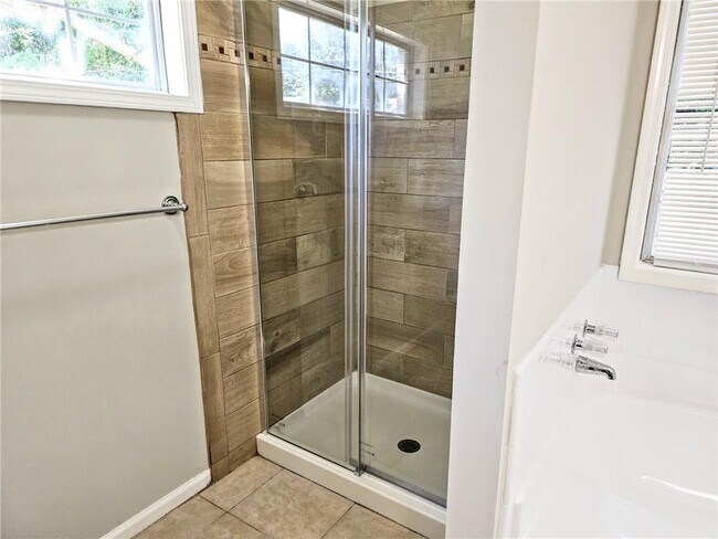Building Photo - 4093 Chapel Mill Bend