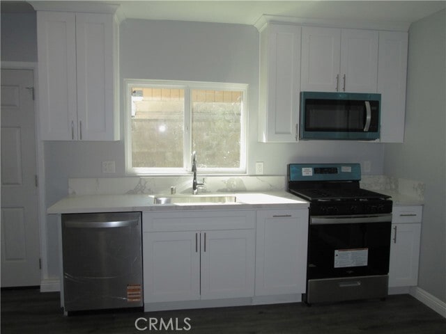 Building Photo - 852 N Davidson Ave