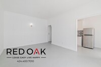 Building Photo - 535 S Gramercy Pl