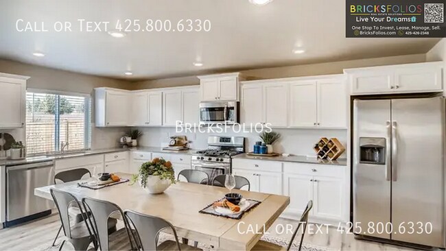 Building Photo - Picture Yourself Living in This Spacious Graham Home Designed for Comfortable Living