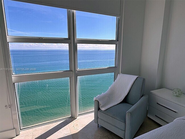 Building Photo - 2080 S Ocean Dr