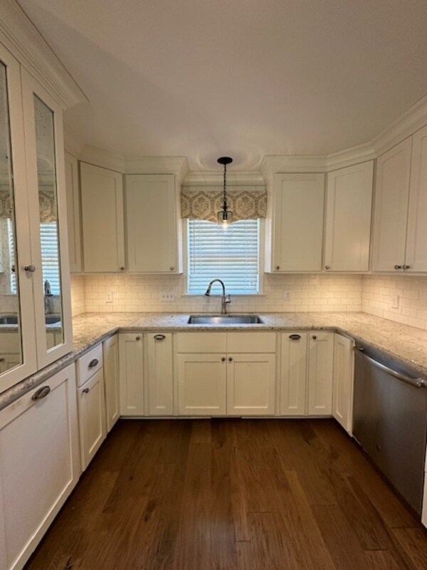 Building Photo - 339 Langford Rd