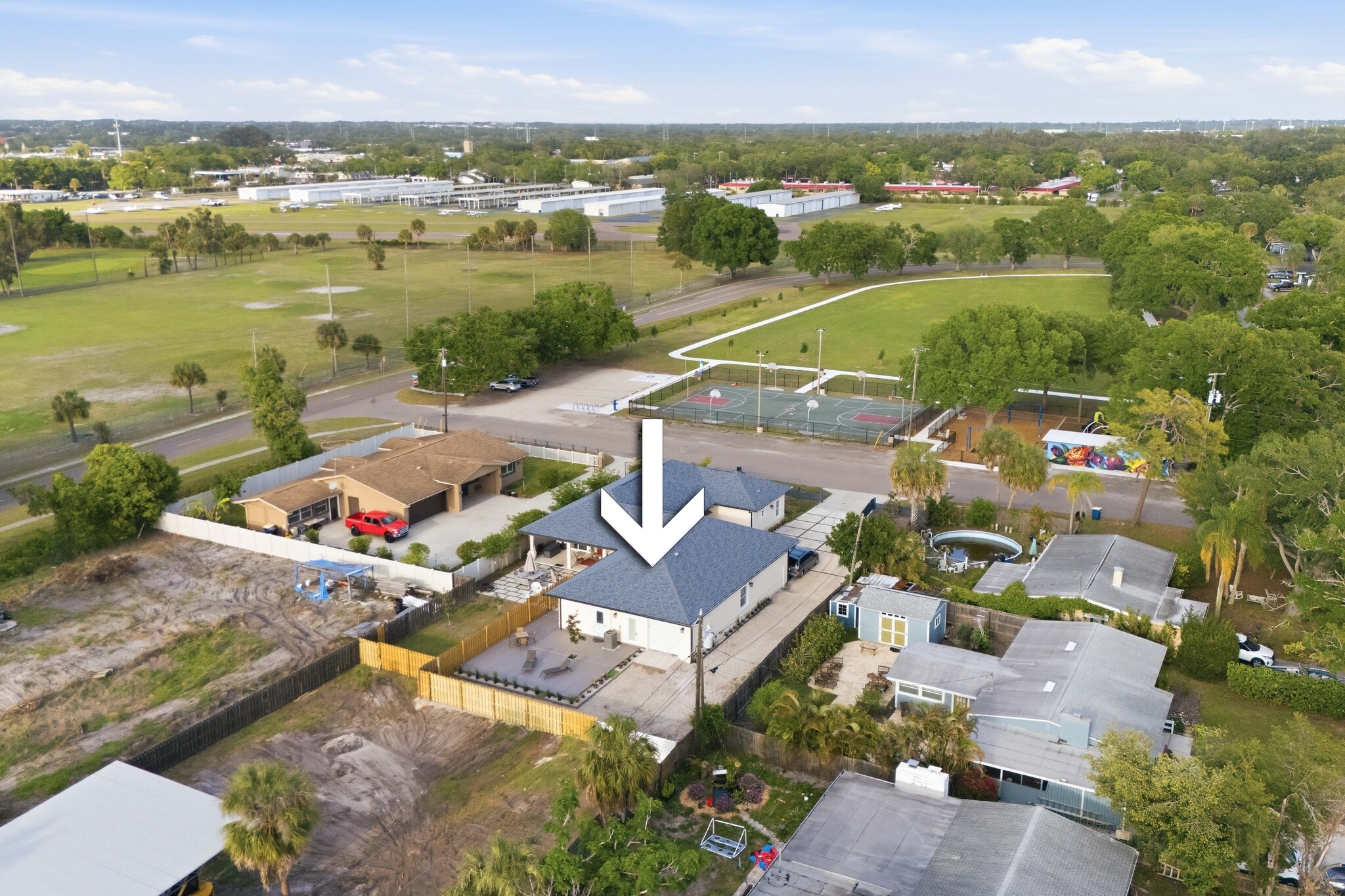 Building Photo - 508 Brandon Ave