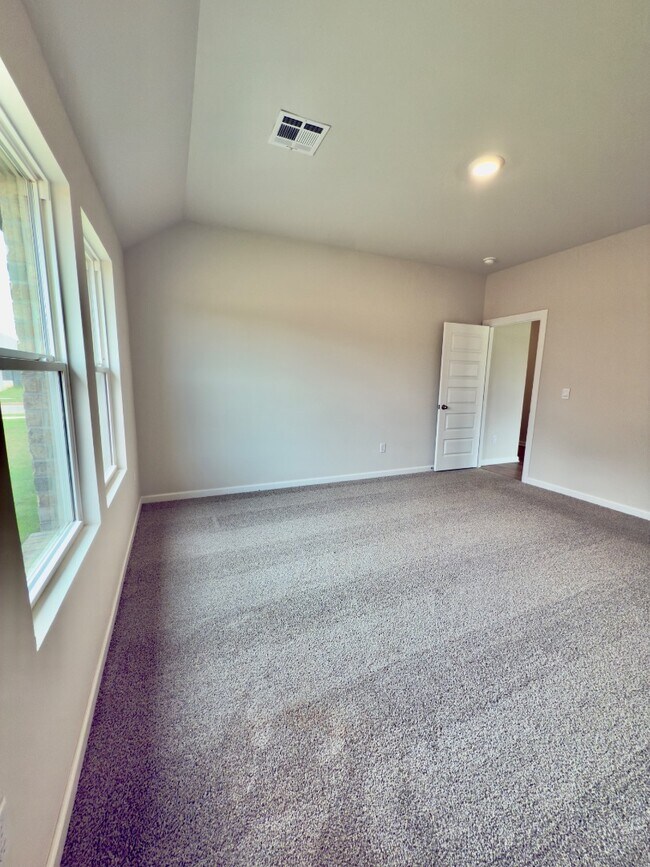 Building Photo - 2413 Kathleens Crossing