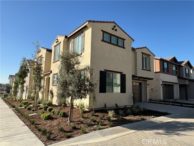 Building Photo - 4216 S Hummingbird Paseo