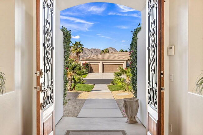 Building Photo - 49460 Rancho San Francisquito