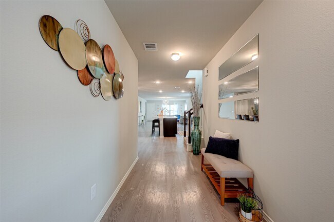 Building Photo - 23322 Dovetail Colony Ct