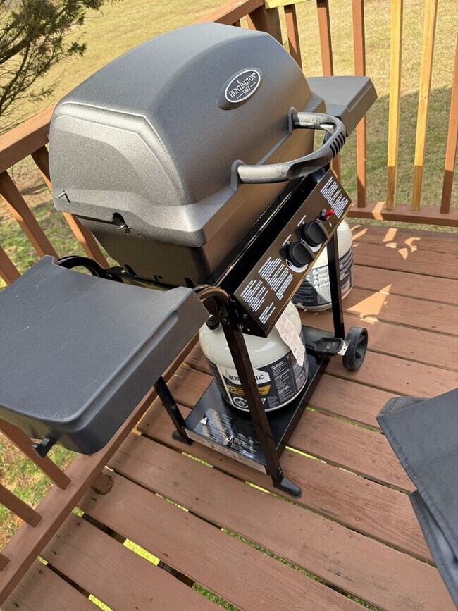 Building Photo - 58 Auburn Dr SW