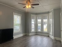 Building Photo - 33 Cherry St