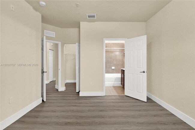Building Photo - 8620 NW 97th Ave