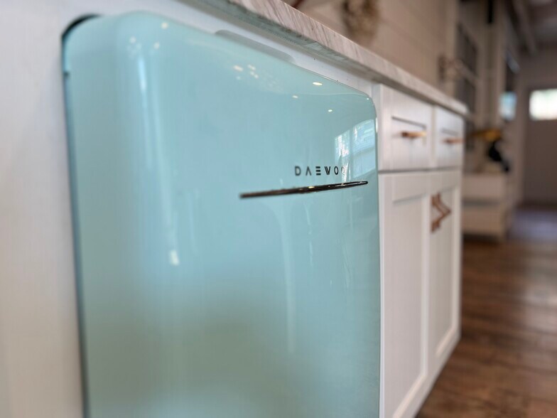 Building Photo - 172 39th St