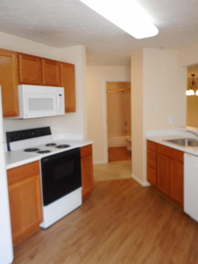 Building Photo - 108 Bayland Dr