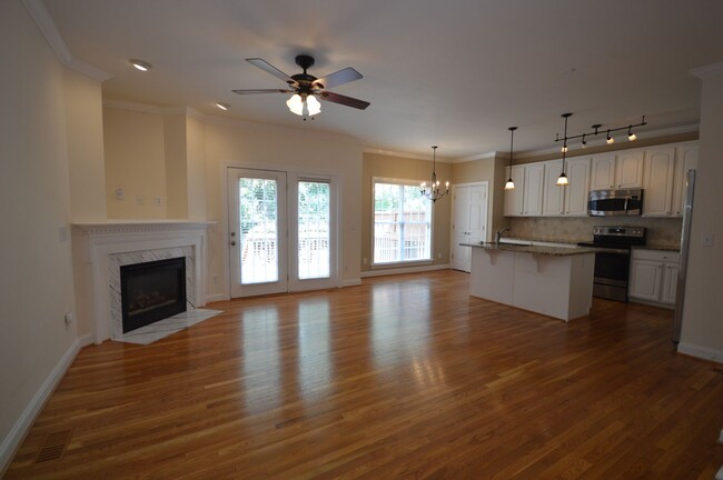 Building Photo - 103 Grande Dr