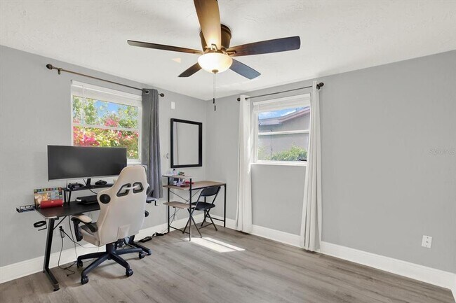 Building Photo - 3543 Trask Dr