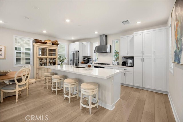 Building Photo - 26 Crown Point Dr