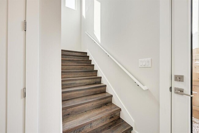 Building Photo - 7710 Watson St