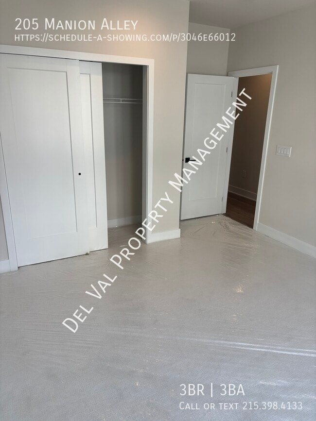 Building Photo - 205 Manion Aly