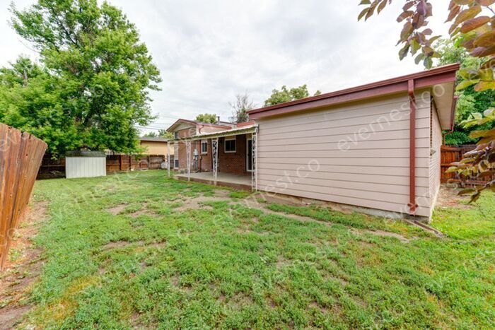 Building Photo - 3191 Troy St