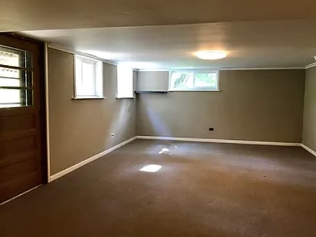 Building Photo - 5413 Summerville Ave