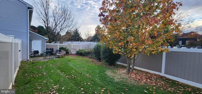 Building Photo - 4540 Rosemarie Dr