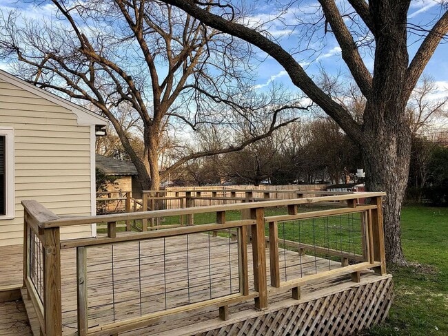 Building Photo - 4212 Morrow Ave