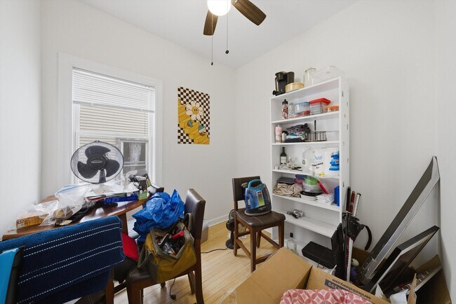 Building Photo - 3730 N Troy St