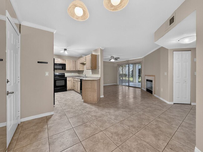 Building Photo - 10150 Belle Rive Blvd