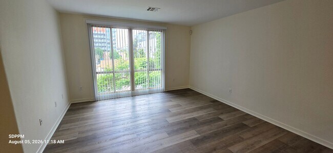 Building Photo - DOWNTOWN SAN DIEGO - LITTLE ITALY Nice 2 Bedroom 2 Bath Condo in Piazza Palermo. AVAILABLE NOW!