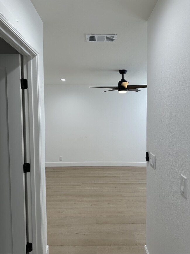 Building Photo - 24643 Santa Clara Ave