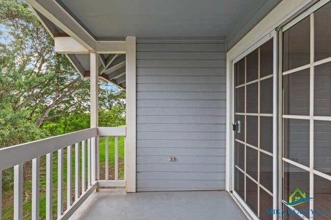 Building Photo - 92-1136 Hame St