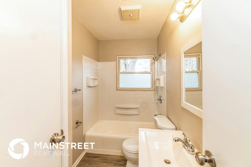 Building Photo - 9939 Appollo Ct