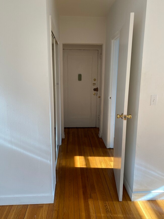 hallway - 69 Glen Rd