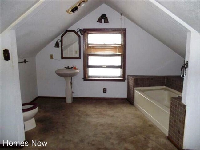 Building Photo - 3 br, 2 bath House - 2236 Colorado Ave