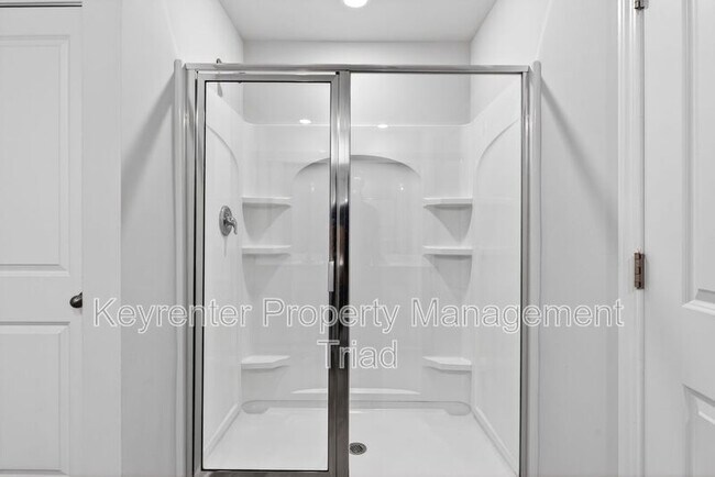 Building Photo - 3705 Nathans Wy