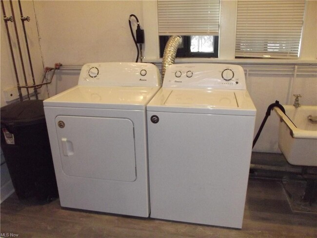 Laundry Appliances Included - 2583 Fairmount Blvd