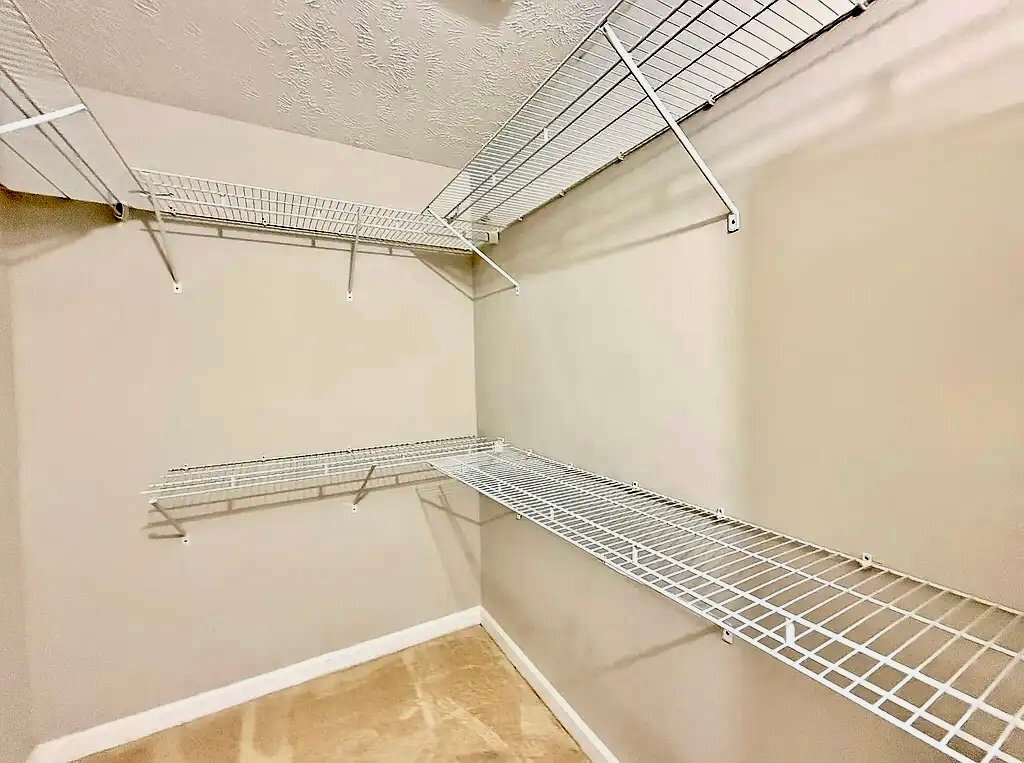 Building Photo - 4013 Heather Ct NW
