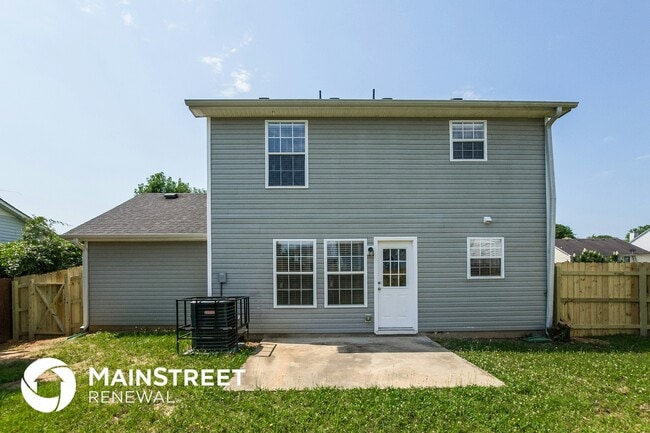 Building Photo - 9563 Fairway Turn