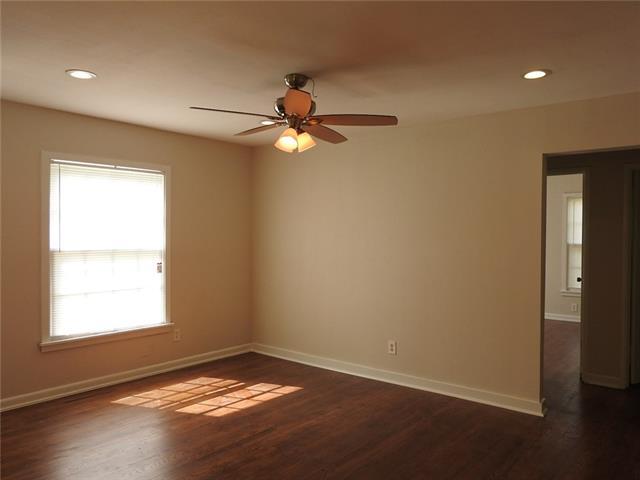 Building Photo - 10533 Aledo Dr
