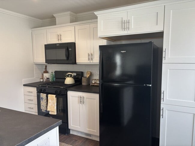 Building Photo - 47 Cimarron