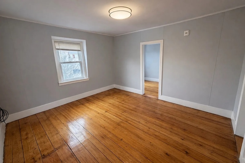 #1 bedroom/sitting room - 109 Eutaw St