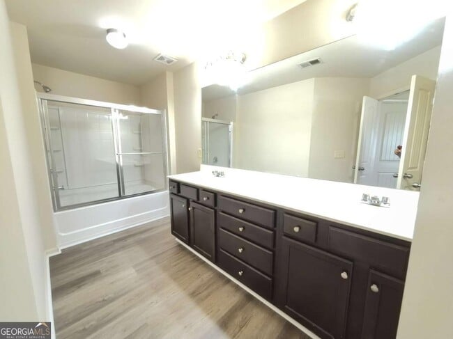 Building Photo - 2765 Gower Way