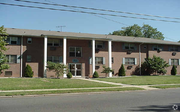 Building Photo - Bayside Apartments